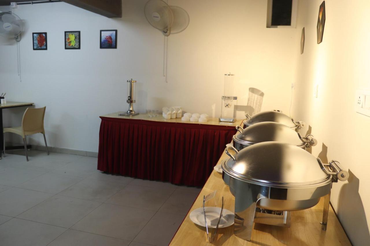 ホテル Lavender Infopark Kochi エクステリア 写真
