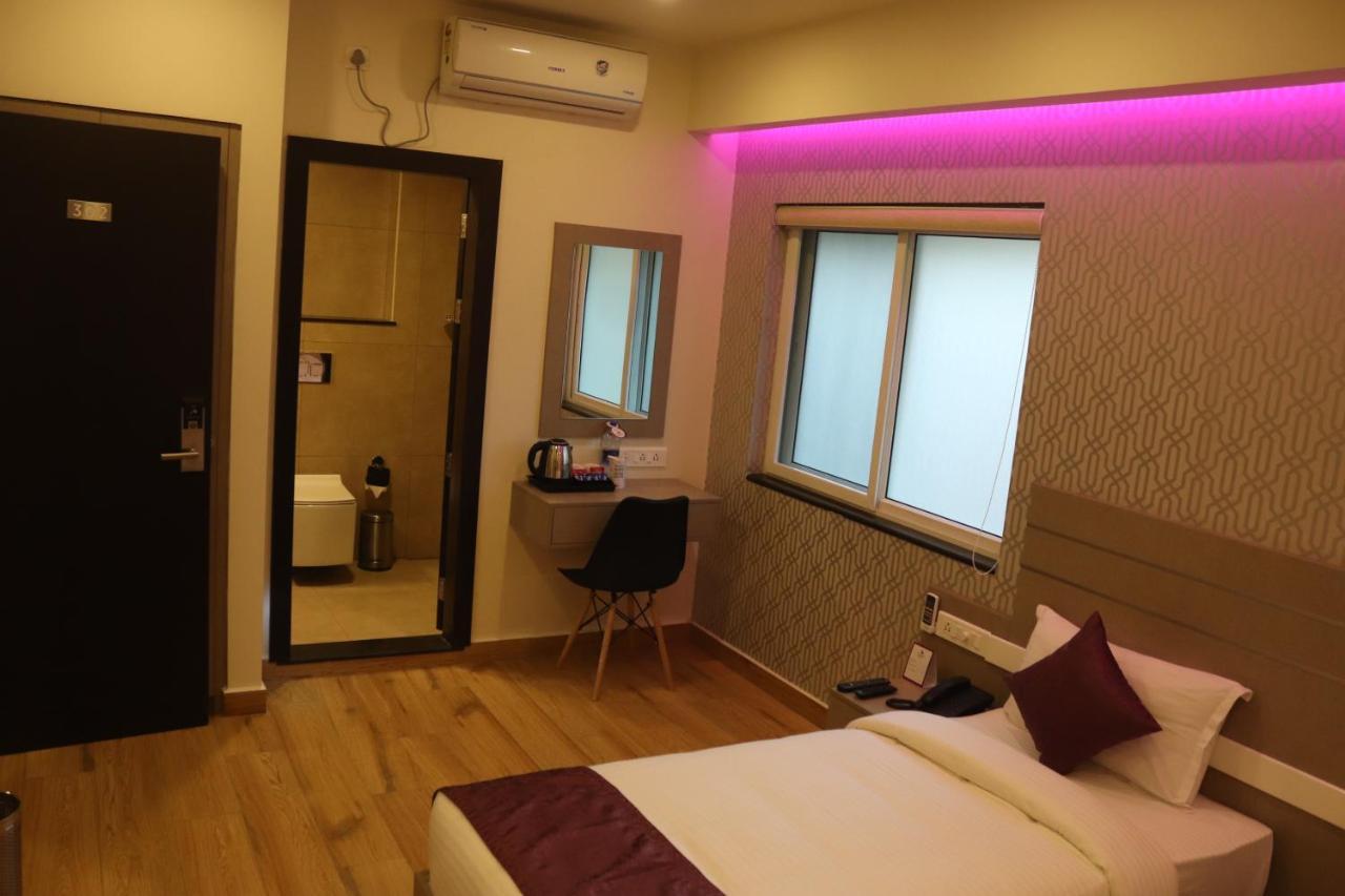 ホテル Lavender Infopark Kochi エクステリア 写真