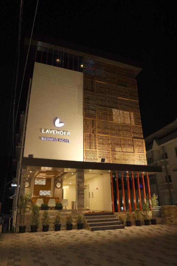ホテル Lavender Infopark Kochi エクステリア 写真